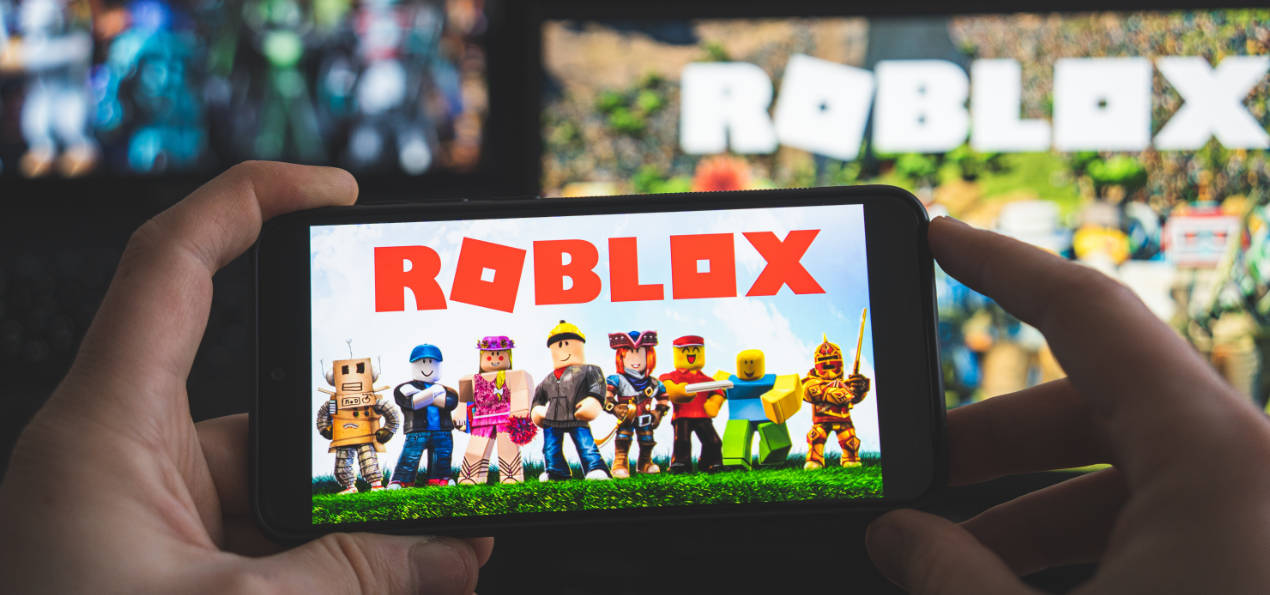 Roblox adjusts its logo, trying to build its own metaverse